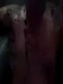 Snapshot of Ferni1410 chatting on December 17, 5:51 pm Ferni1410 online show from December 17, 5:51 pm