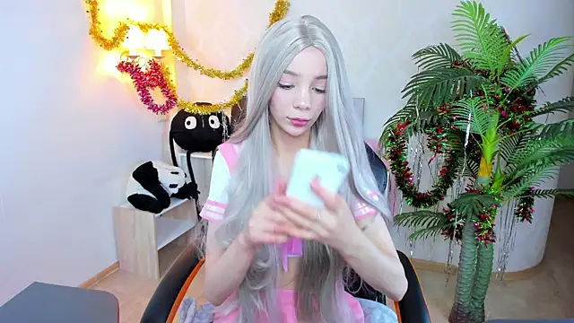 Twin kies online show from January 11, 6:59 pm