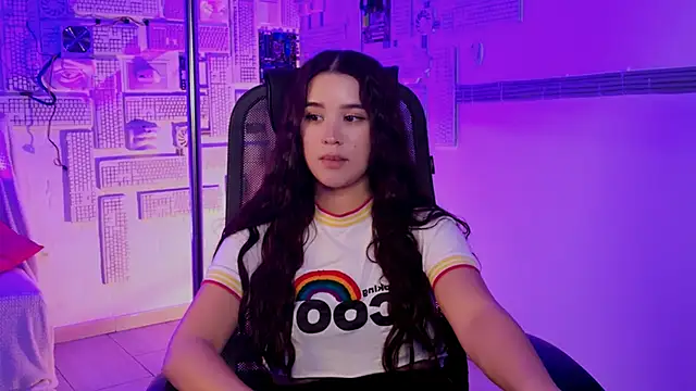 Snapshot of AnnaGarcias_ chatting on November 6, 12:53 pm AnnaGarcias online show from November 6, 12:53 pm