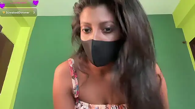 classy kritii online show from November 10, 7:46 am