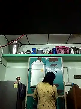 Snapshot of Couple1114 chatting on November 13, 4:22 pm Couple1114 online show from November 13, 4:22 pm