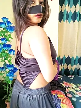 Snapshot of Nishi-3 chatting on June 14, 1:57 am Nishi-3 online show from June 14, 1:57 am