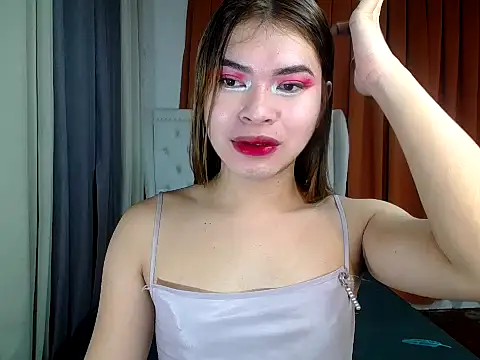 furry puss online show from June 3, 2:01 am