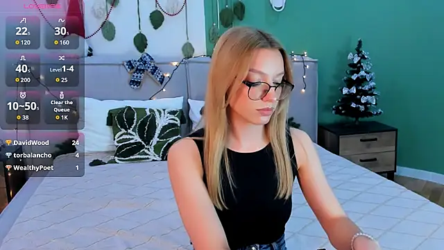 CindyMoriLove online show from January 5, 5:27 pm