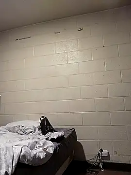 Snapshot of SITHANDRAH chatting on January 12, 4:19 am SITHANDRAH online show from January 12, 4:19 am