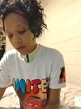 Snapshot of SITHANDRAH chatting on November 18, 9:51 pm SITHANDRAH online show from November 18, 9:51 pm