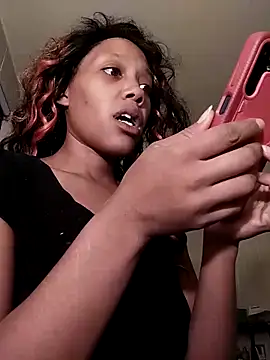 Snapshot of SITHANDRAH chatting on November 17, 10:19 am SITHANDRAH online show from November 17, 10:19 am