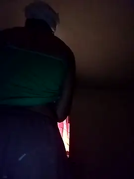 Snapshot of SITHANDRAH chatting on December 5, 10:58 am SITHANDRAH online show from December 5, 10:58 am