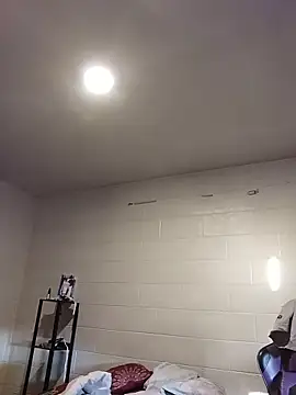 SITHANDRAH online show from February 16, 9:45 pm