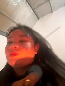 Dilen 7533 online show from December 18, 9:25 am