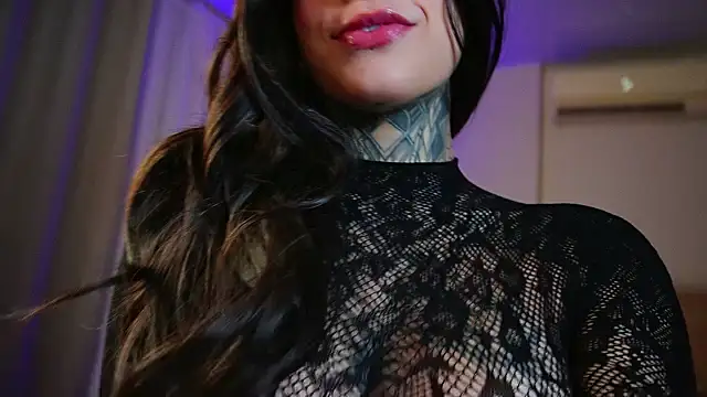 Snapshot of Babyfoxalice chatting on November 11, 6:41 am Babyfoxalice online show from November 11, 6:41 am