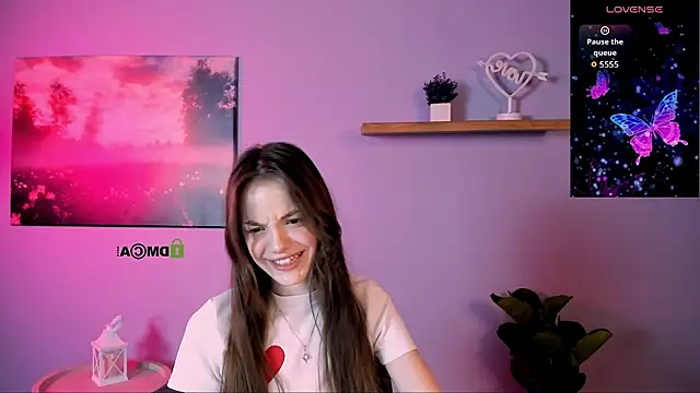 mia starrr  online show from November 22, 9:41 am