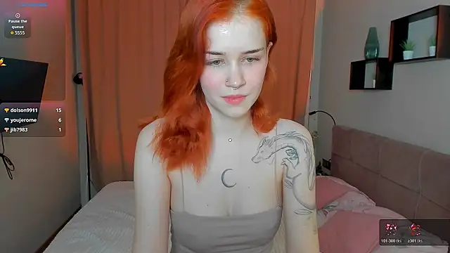 alice with freckles online show from March 27, 5:14 pm