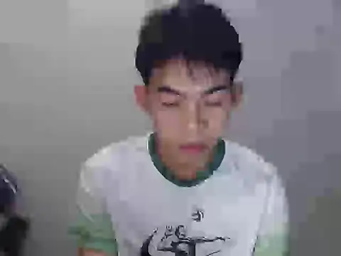 Urhotsilverboy online show from July 10, 3:34 pm