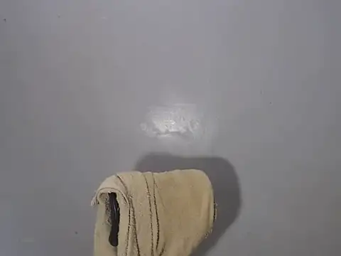 Urhotsilverboy online show from April 14, 6:02 pm