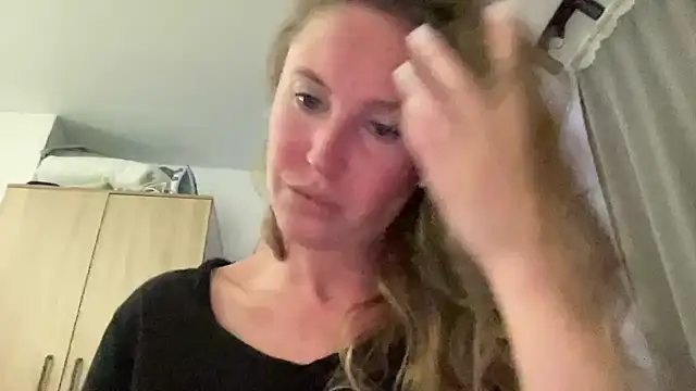 Ameli8 online show from November 14, 6:00 pm