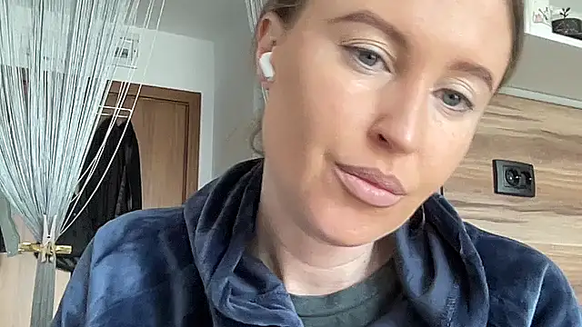 Ameli8 online show from March 15, 10:00 am