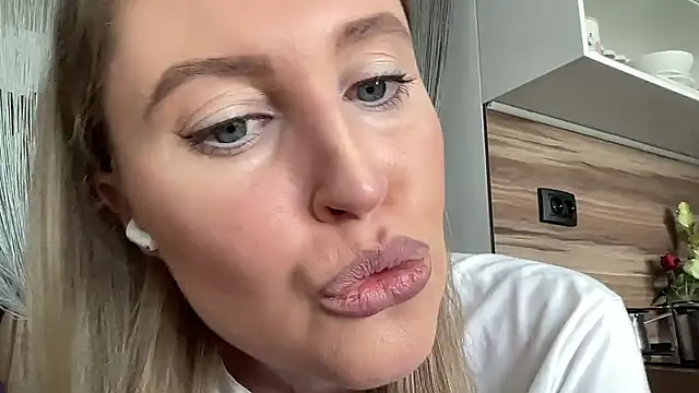 Ameli8 online show from March 4, 2:03 pm