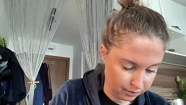 Ameli8 online show from March 27, 12:39 pm