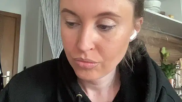 Ameli8 online show from March 13, 3:39 pm