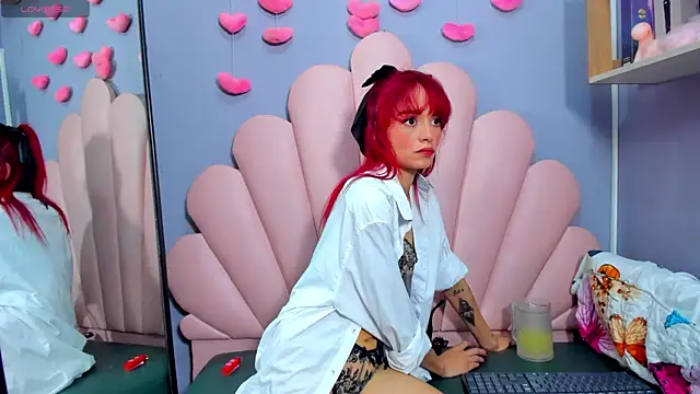 Snapshot of luci_miller chatting on February 7, 1:57 am luci miller online show from February 7, 1:57 am