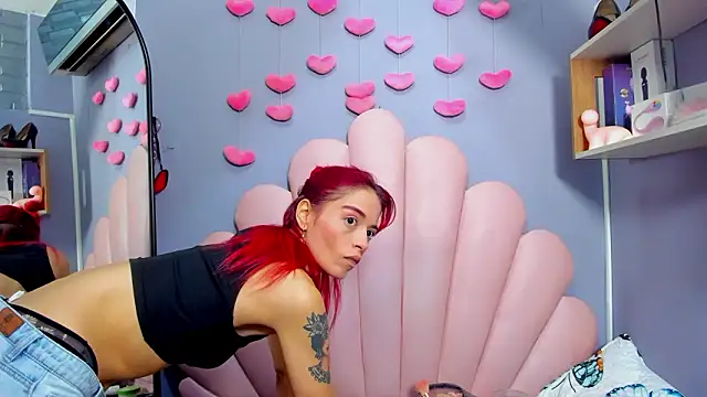 luci miller online show from March 14, 8:15 pm