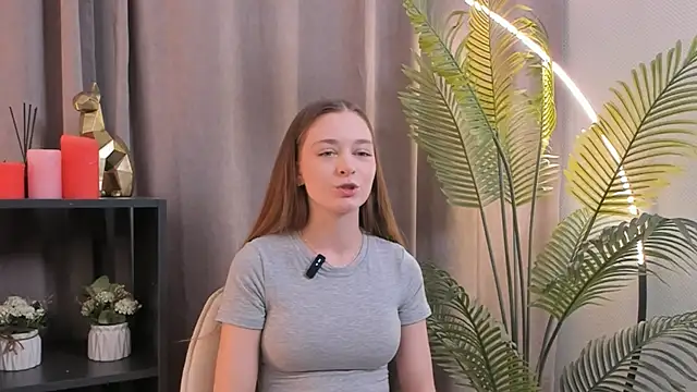 AnhMounkes online show from November 8, 7:23 am