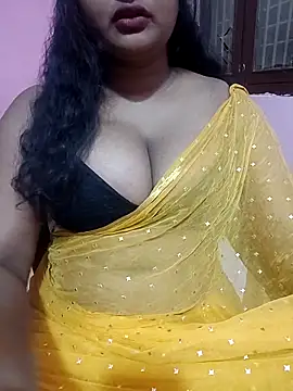 Snapshot of Keerthee_ chatting on November 22, 4:17 pm Keerthee online show from November 22, 4:17 pm