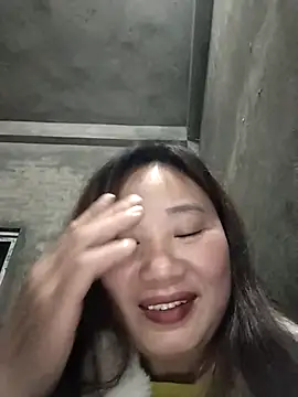 Snapshot of MINSSA502 chatting on November 29, 10:32 pm MINSSA502 online show from November 29, 10:32 pm