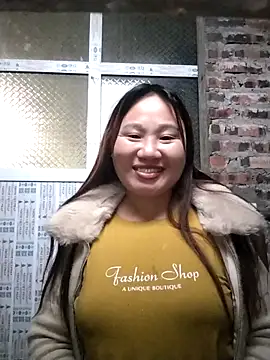 Snapshot of MINSSA502 chatting on December 5, 10:03 am MINSSA502 online show from December 5, 10:03 am