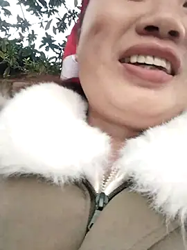 Snapshot of MINSSA502 chatting on November 29, 10:26 am MINSSA502 online show from November 29, 10:26 am