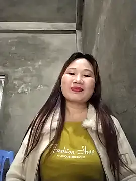 Snapshot of MINSSA502 chatting on November 21, 1:37 am MINSSA502 online show from November 21, 1:37 am