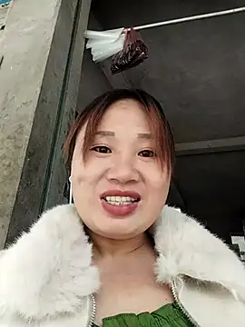 Snapshot of MINSSA502 chatting on November 16, 1:43 am MINSSA502 online show from November 16, 1:43 am