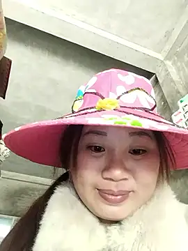 Snapshot of MINSSA502 chatting on January 13, 8:29 am MINSSA502 online show from January 13, 8:29 am