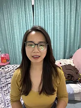 Hmm 0303 online show from December 19, 2:30 pm