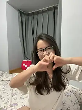 Hmm 0303 online show from March 14, 2:45 pm