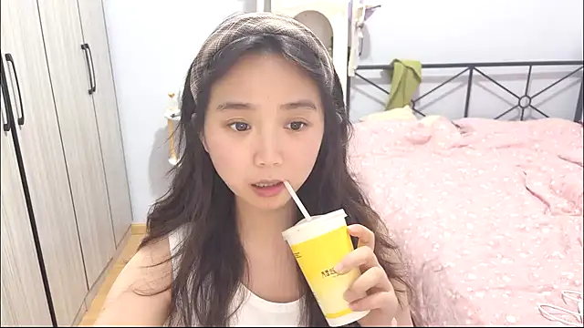 Hmm 0303 online show from March 16, 5:05 pm