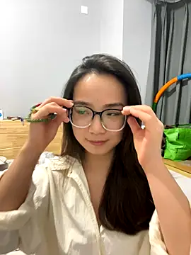 Hmm 0303 online show from December 20, 2:53 pm