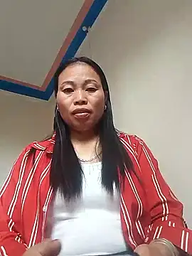 Snapshot of Karen_china chatting on November 7, 1:10 am Karen china online show from November 7, 1:10 am