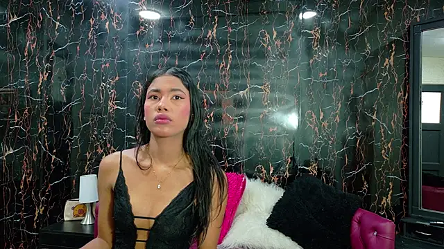 EsmeraldaBlake online show from February 7, 12:35 pm