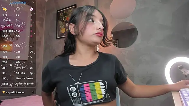 Chobbyjonexs online show from December 16, 3:44 am