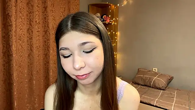 doublemuse online show from February 24, 5:36 pm