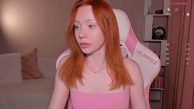 Elisahsthetics online show from March 19, 12:54 am