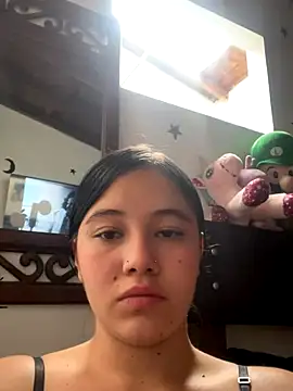 teencutee online show from November 8, 8:23 pm