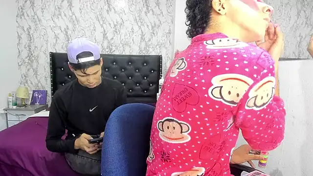 Lovers Spicy online show from November 17, 1:04 pm