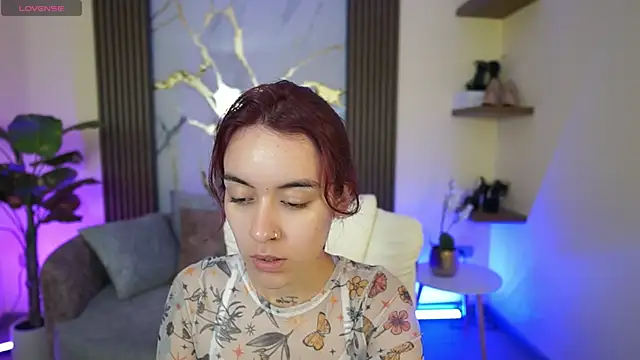 Snapshot of TessaaFox chatting on January 8, 11:38 am TessaaFox online show from January 8, 11:38 am