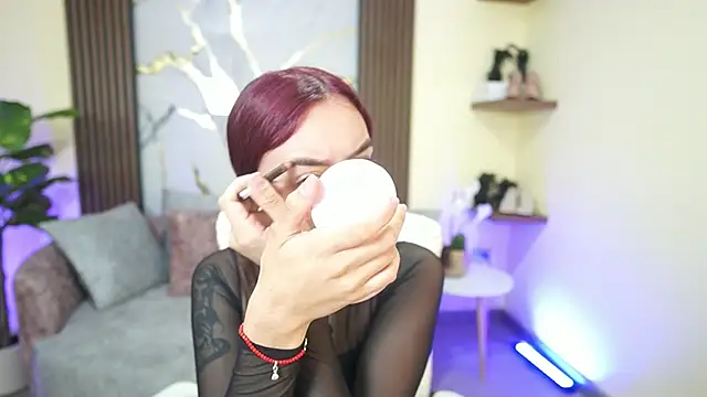 Snapshot of TessaaFox chatting on January 13, 11:47 am TessaaFox online show from January 13, 11:47 am