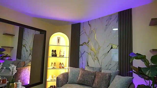 TessaaFox online show from February 21, 11:34 am