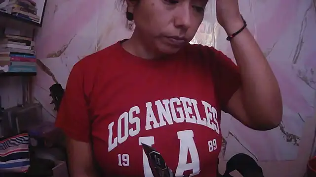 Zulreyna online show from January 16, 3:32 am