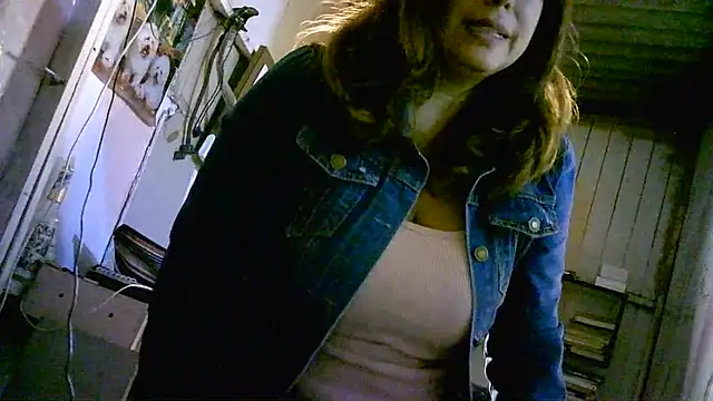 Zulreyna online show from April 25, 3:53 am